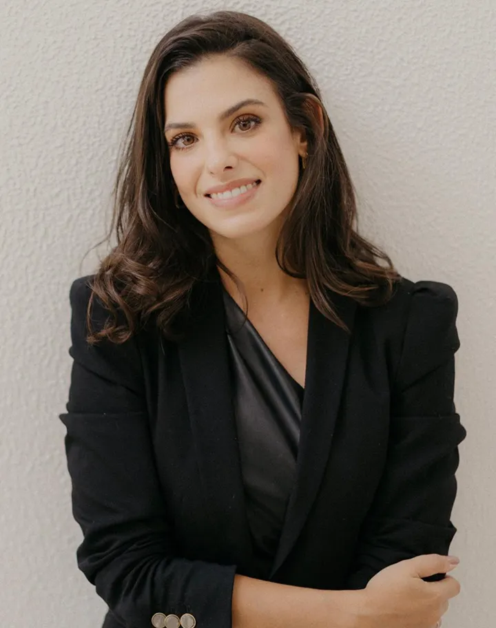 Dra. Ana Julia Alfiere