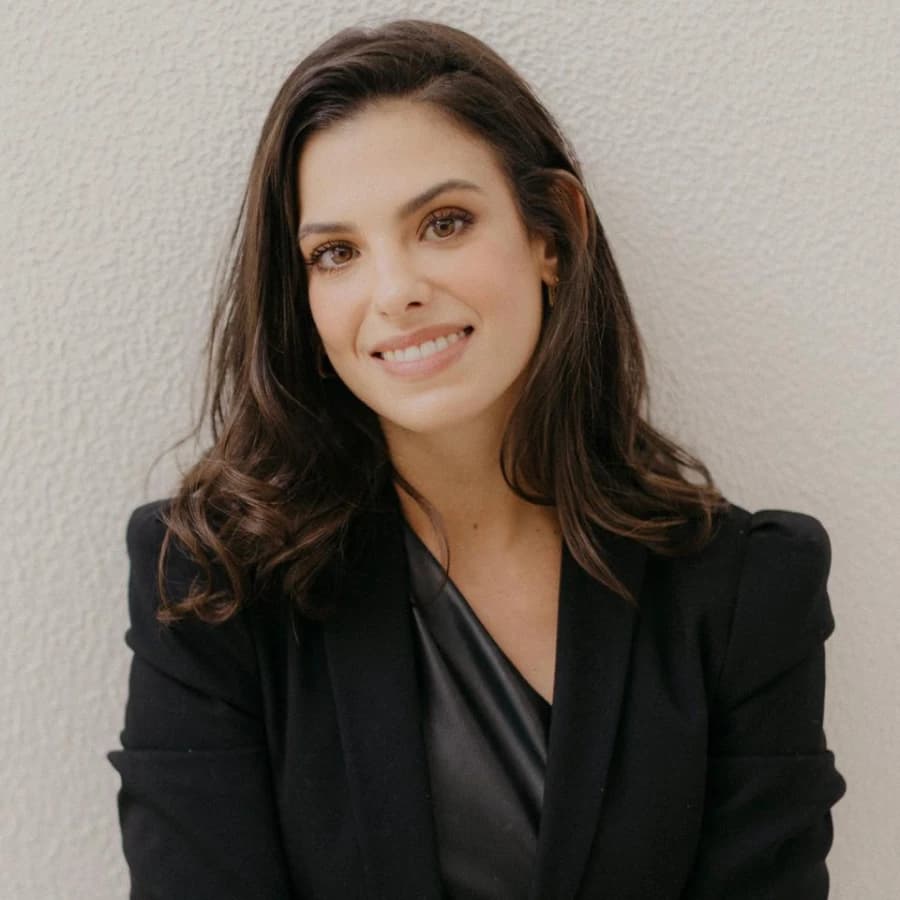 Dra. Ana Julia Alfiere